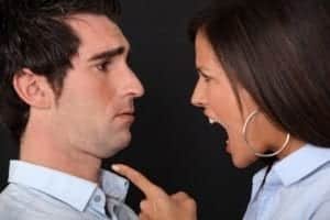 11824302_angry-couple_s